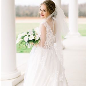 Meet your Posher, Chloe